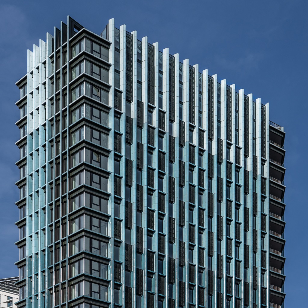 THE CERAMIC BUILDING, LONDON